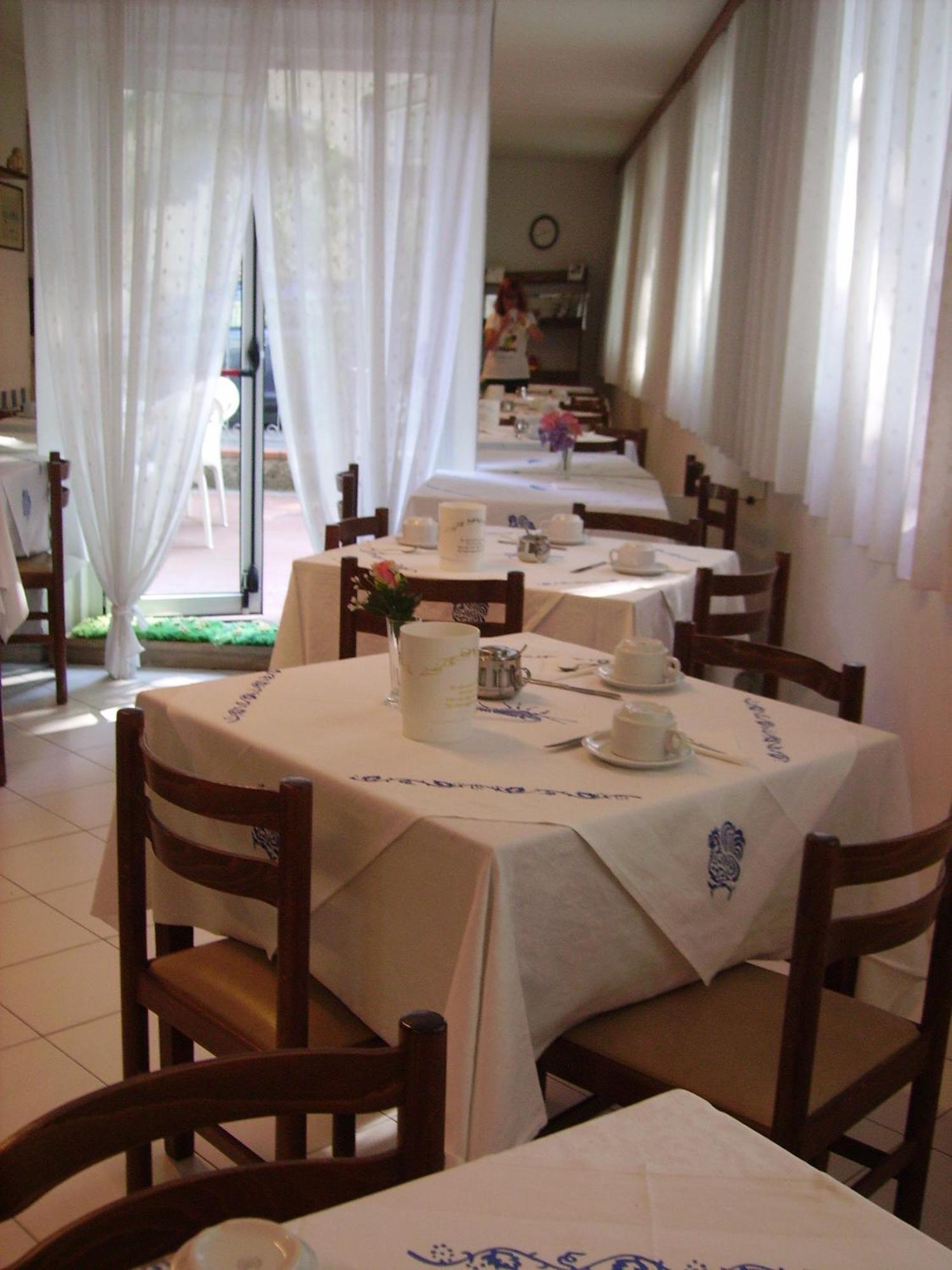 Albergo Maria Gabriella Rimini Exterior photo